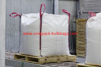 Chine Les sacs enormes industriels traités aux UV de FIBC entassent en vrac sac de 4 sacs de polypropylène tissés par boucles fournisseur